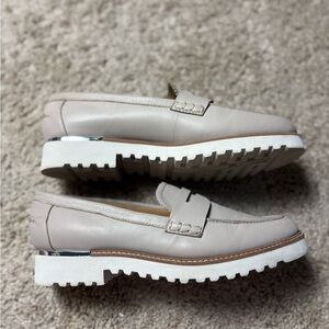 Franco Sarto women’s Sz 8 Cedra penny loafer leather upper comfort shoe beige